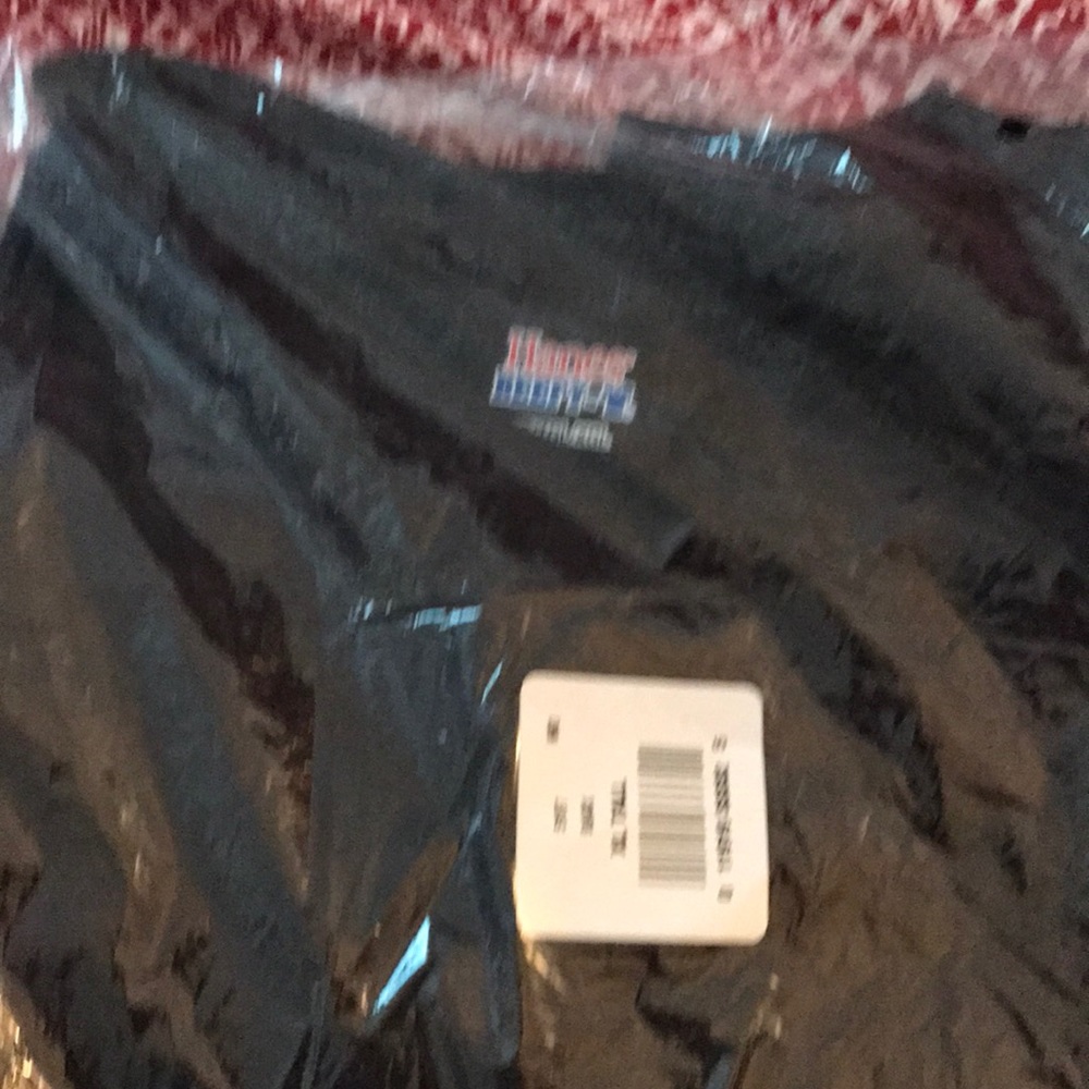 Black Hanes Beefy-T-shirts. Set of 3.